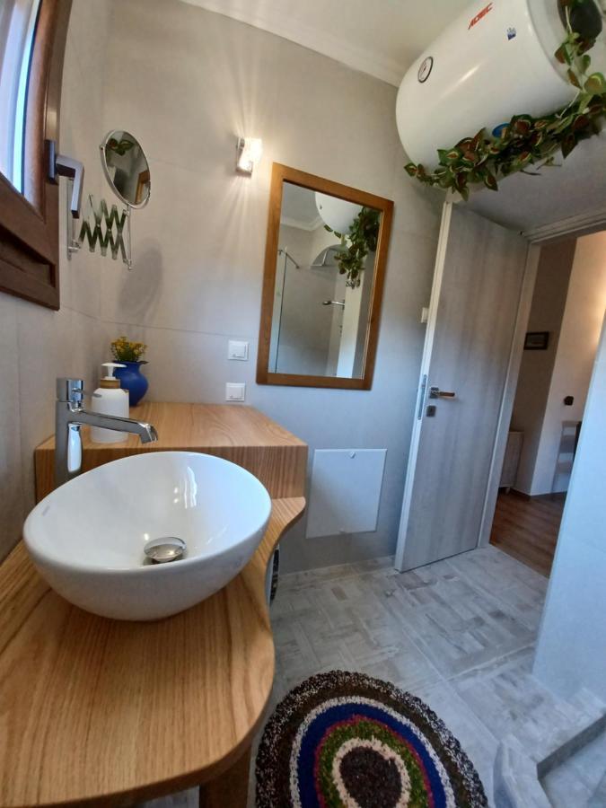 Rodanthe'S Guest House Стемница Экстерьер фото
