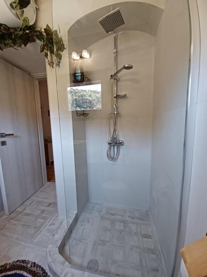 Rodanthe'S Guest House Стемница Экстерьер фото